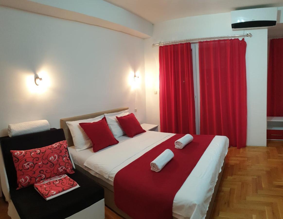 Front Beach Exclusive Apartments Struga Ngoại thất bức ảnh