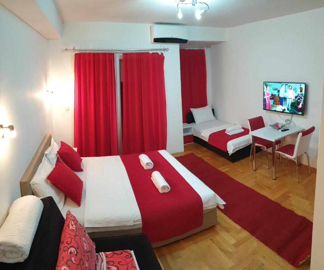 Front Beach Exclusive Apartments Struga Ngoại thất bức ảnh