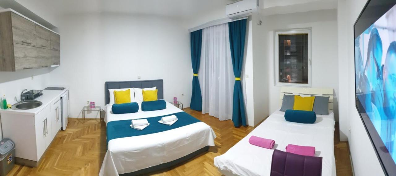 Front Beach Exclusive Apartments Struga Ngoại thất bức ảnh