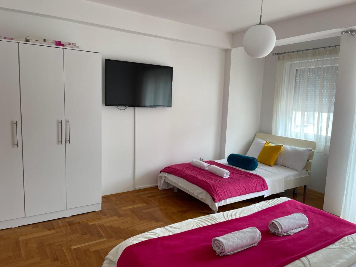 Front Beach Exclusive Apartments Struga Ngoại thất bức ảnh