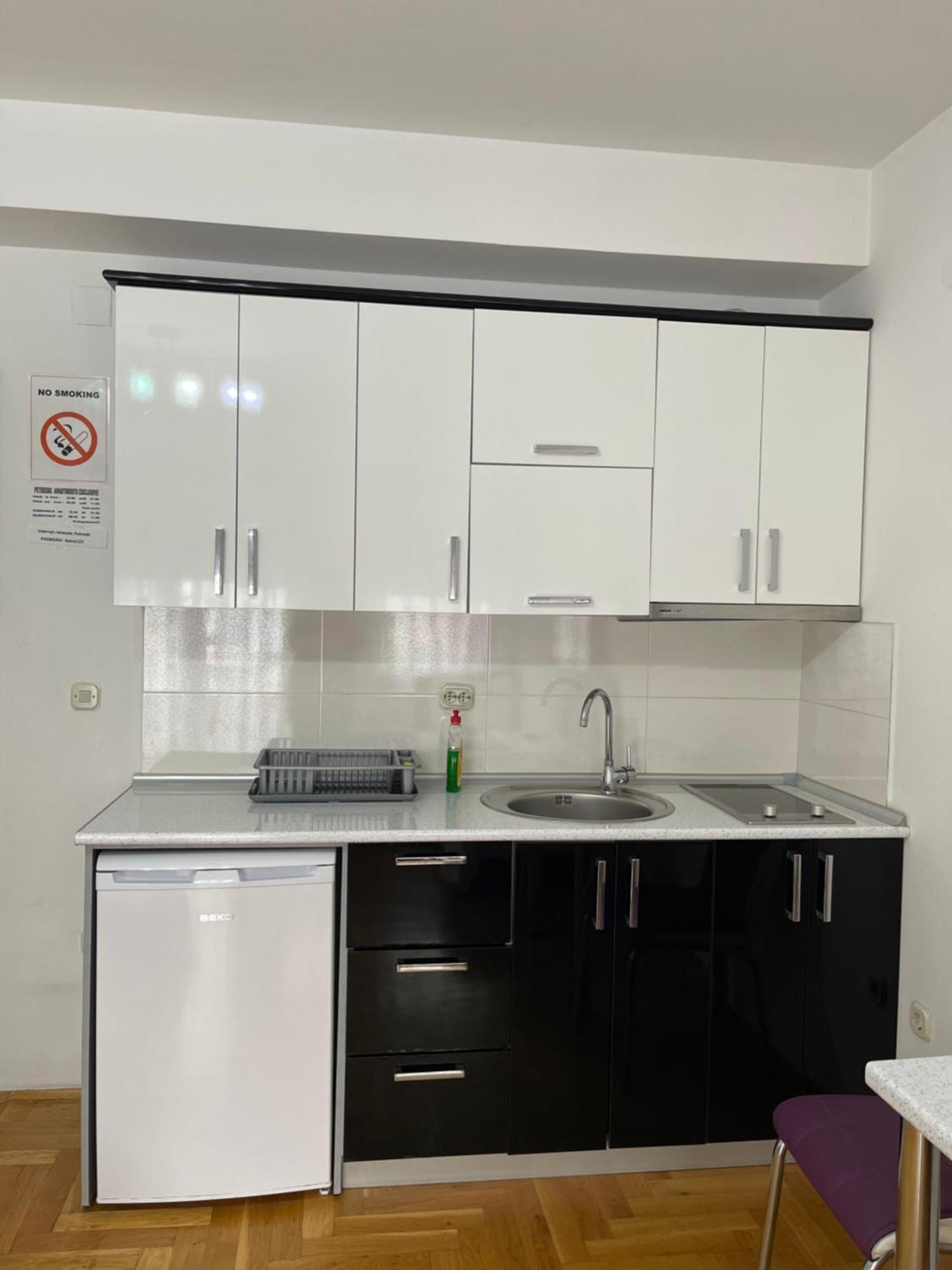 Front Beach Exclusive Apartments Struga Ngoại thất bức ảnh