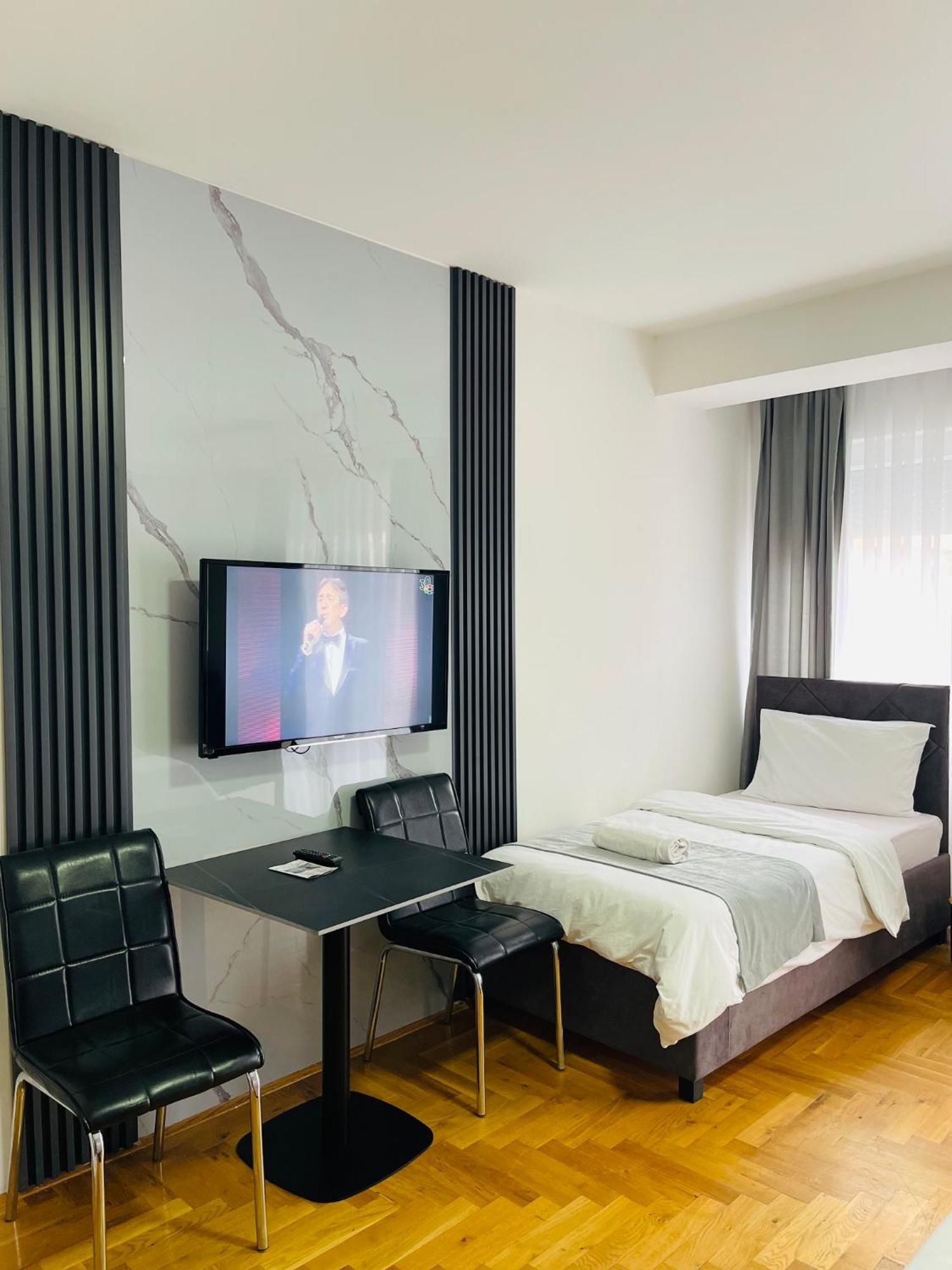 Front Beach Exclusive Apartments Struga Ngoại thất bức ảnh